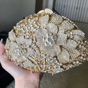 Beautiful Glam crystal Jewel Clutch